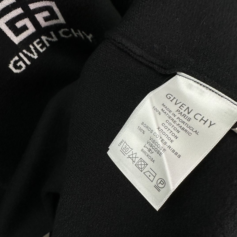 Givenchy Sweaters